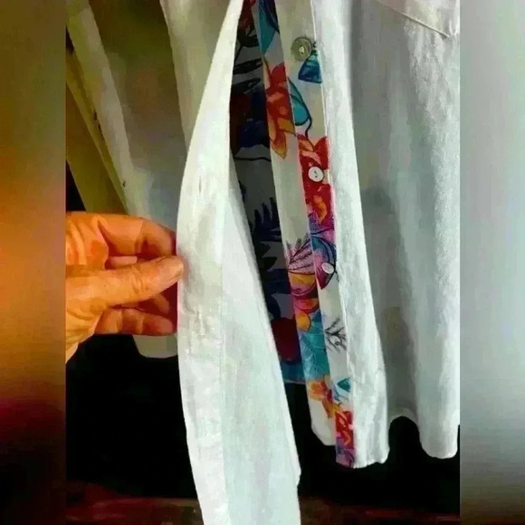 KikSol boyfriend shirt. Ladies Large - Picture 8 of 10